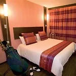B&B Hotel Nimes Ville Active, Parking Securise Gratuit