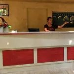 B&B Hotel Nimes Ville Active, Parking Securise Gratuit Hotel Nimes