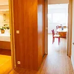 Hotel B&B Hotel Nimes Ville Active, Parking Securise Gratuit Nimes