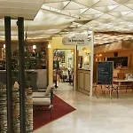 Hotel B&B Hotel Nimes Ville Active, Parking Securise Gratuit 3*