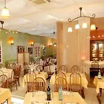 B&B Hotel Nimes Ville Active, Parking Securise Gratuit 3* Nimes