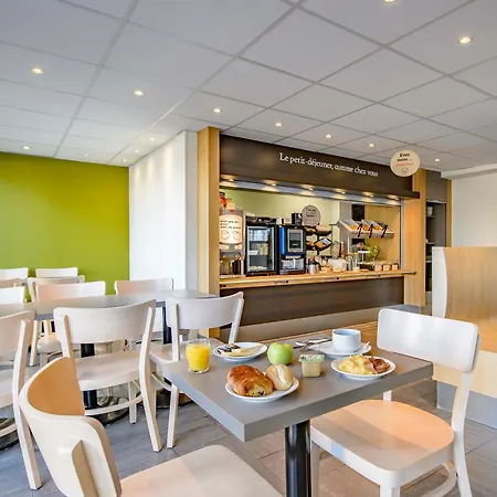 Active, Parking Sécurisé Gratuit Hotel