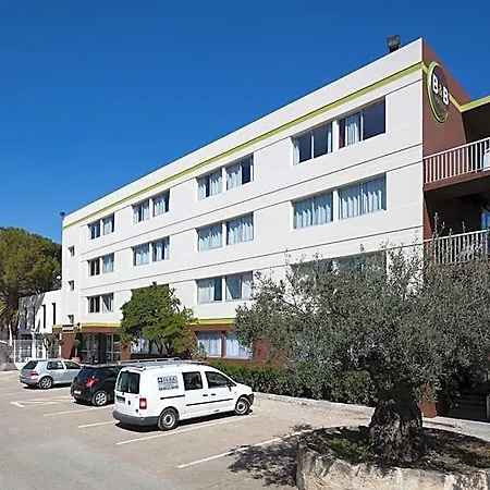 Active 3 Etoiles Hotel 3*