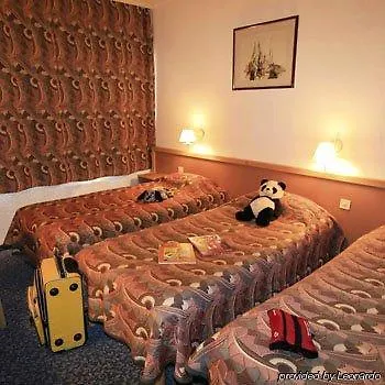 Szálloda Active, Parking Securise Gratuit Nîmes