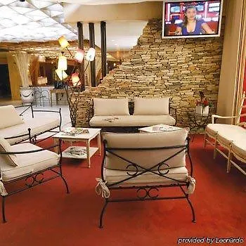 Szálloda Active, Parking Securise Gratuit