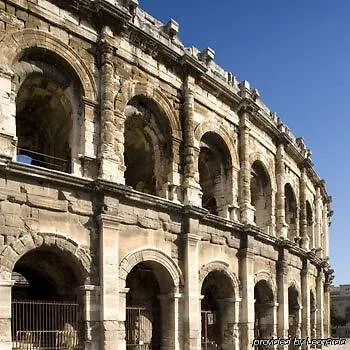 Hotel Active, Parking Sécurisé Gratuit Nîmes
