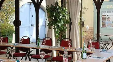 Hotel Active, Parking Sécurisé Gratuit Nîmes