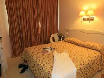Active 3 Etoiles Hotel 3*