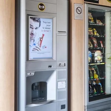 Active, Parking Sécurisé Gratuit 3* Nîmes